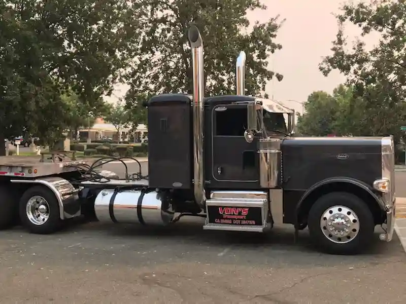 Heavy Equipment Hauling and Transport Services | Sacramento County, CA | Vons Transport