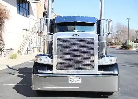 Heavy Equipment Hauling and Transport Services | Sacramento County, CA | Vons Transport