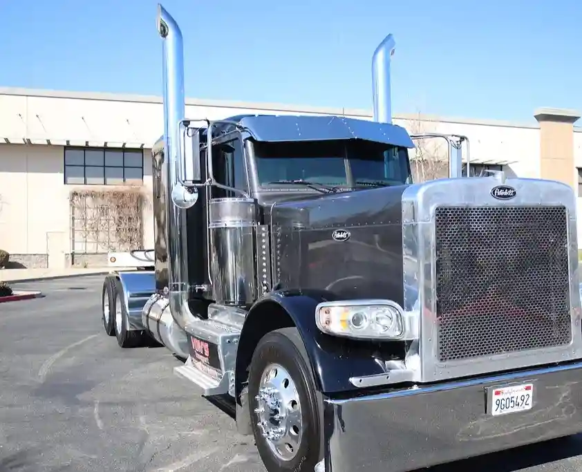 Heavy Equipment Hauling and Transport Services | Sacramento County, CA | Vons Transport