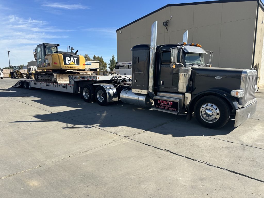 Heavy Equipment Hauling and Transport Services | Sacramento County, CA | Vons Transport