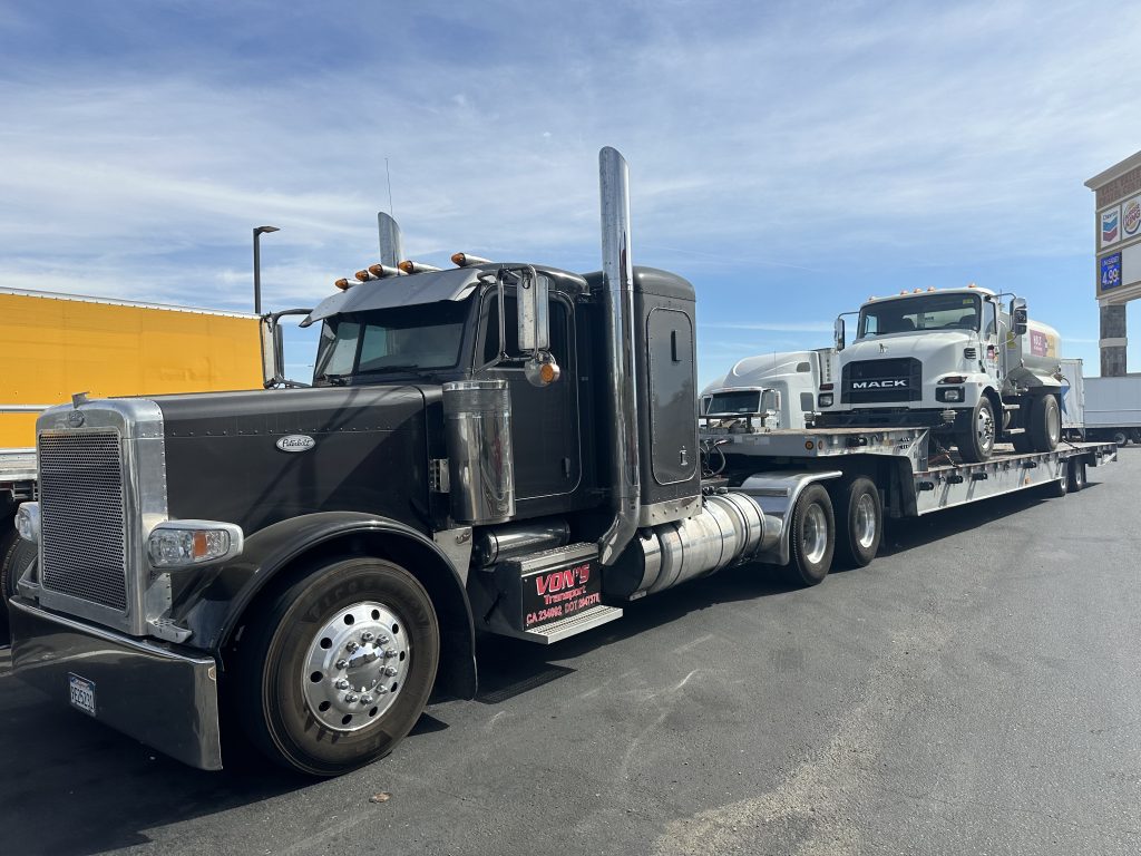 Heavy Equipment Hauling and Transport Services | Sacramento County, CA | Vons Transport